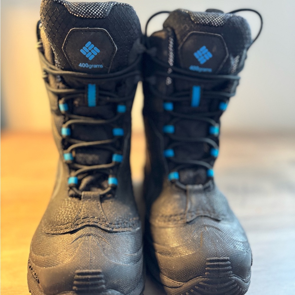 Columbia Black and Blue Kids Insulated Snow Boots